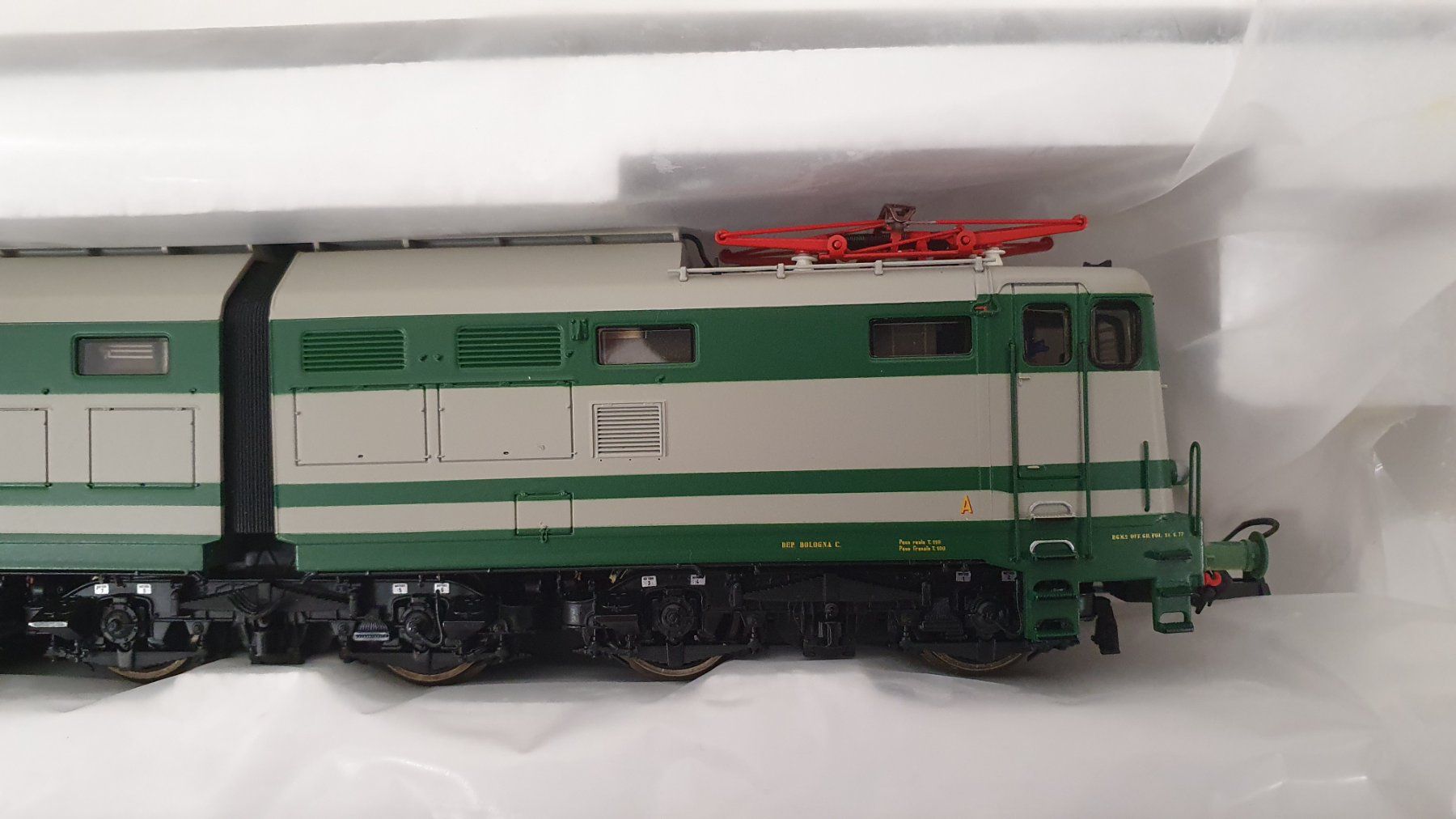 Roco Modellini di ferrovie: Roco 62568 FS E646.067, grau/grün, Ep IV-V, mit Decoder – Nuovo e nell'imballaggio originale da Würenlos venduto da juruth 3