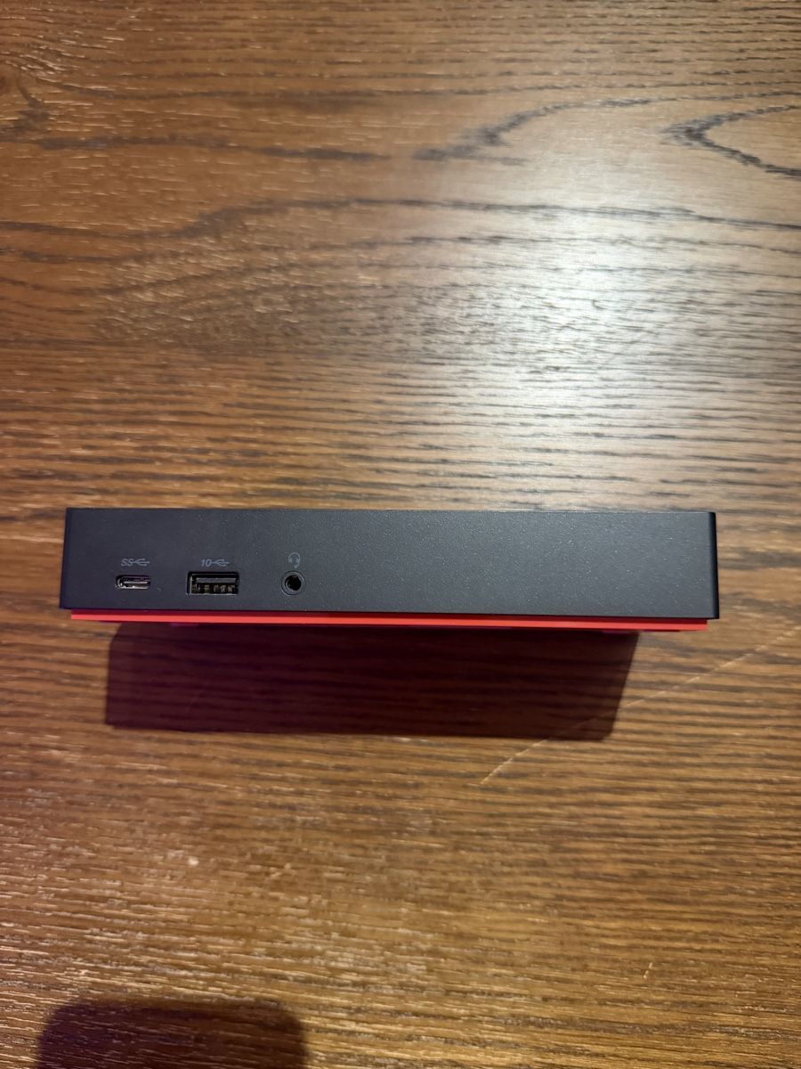 Lenovo Docking station: ThinkPad USB-C Dock Gen2 – Usato da Courcelon venduto da j3-1996 2