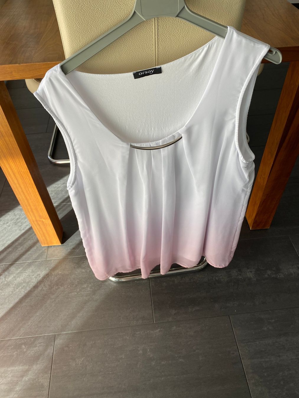 Orsay Tops: Elegantes Top von Orsay – Neu (gemäss Beschreibung) aus Chur von bibo014