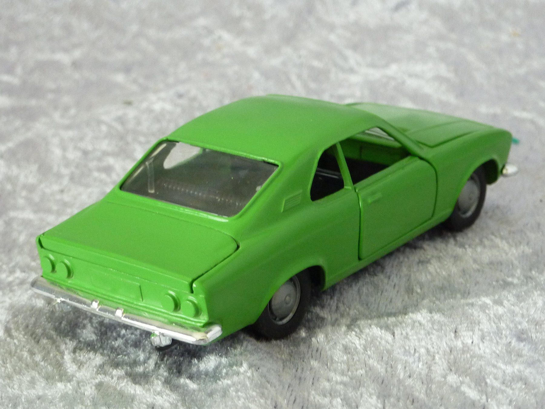 Opel Modellautos: Opel Manta A 1:43 – Gebraucht aus Dürrenäsch von modellautos4you 2