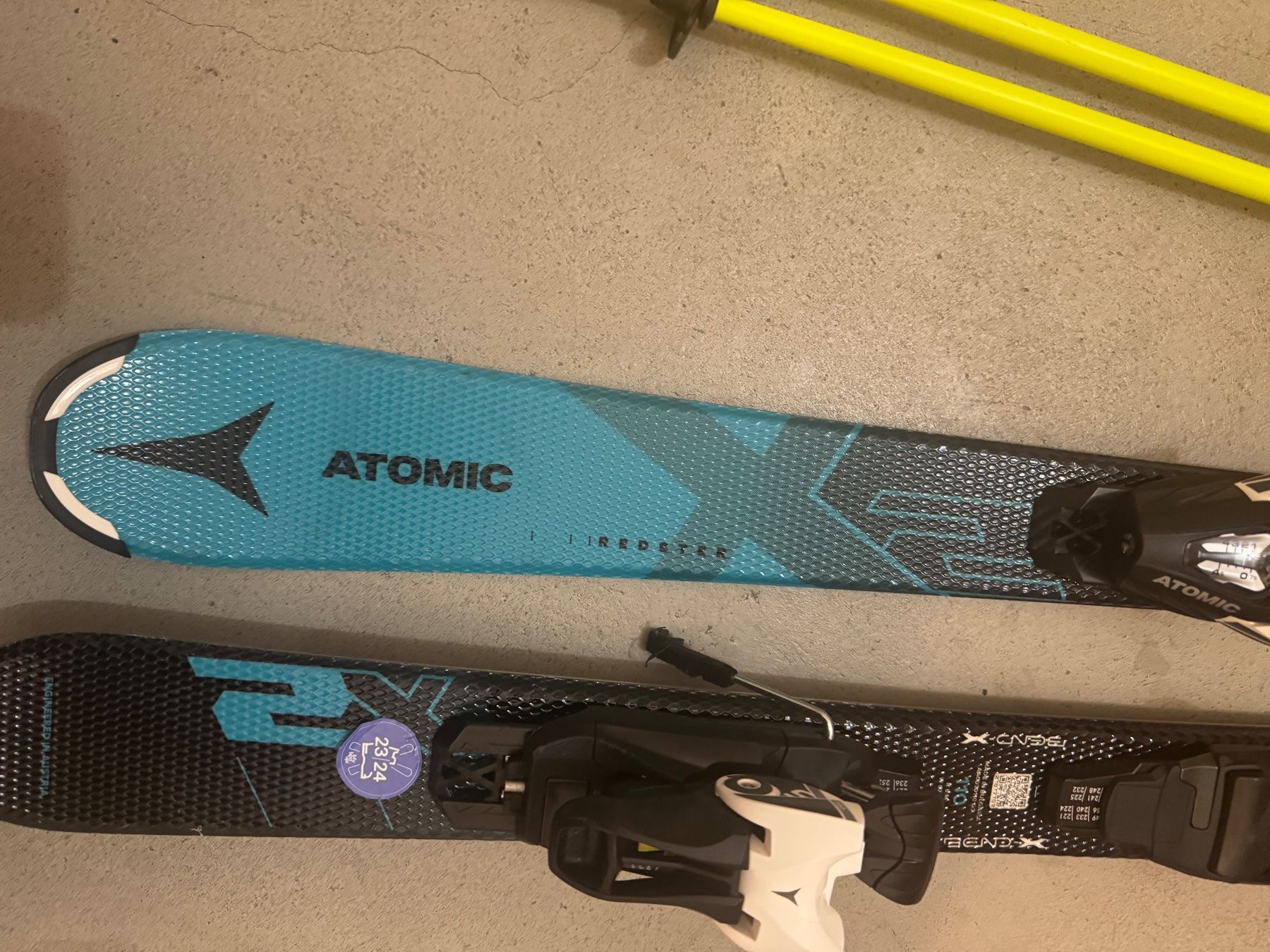 Atomic Sci: Atomic Redster J2 Kinderski 110 cm mit Bindung + Komperdell – Nuovo (secondo la descrizione) da Frauenfeld venduto da dan_lqh2 2