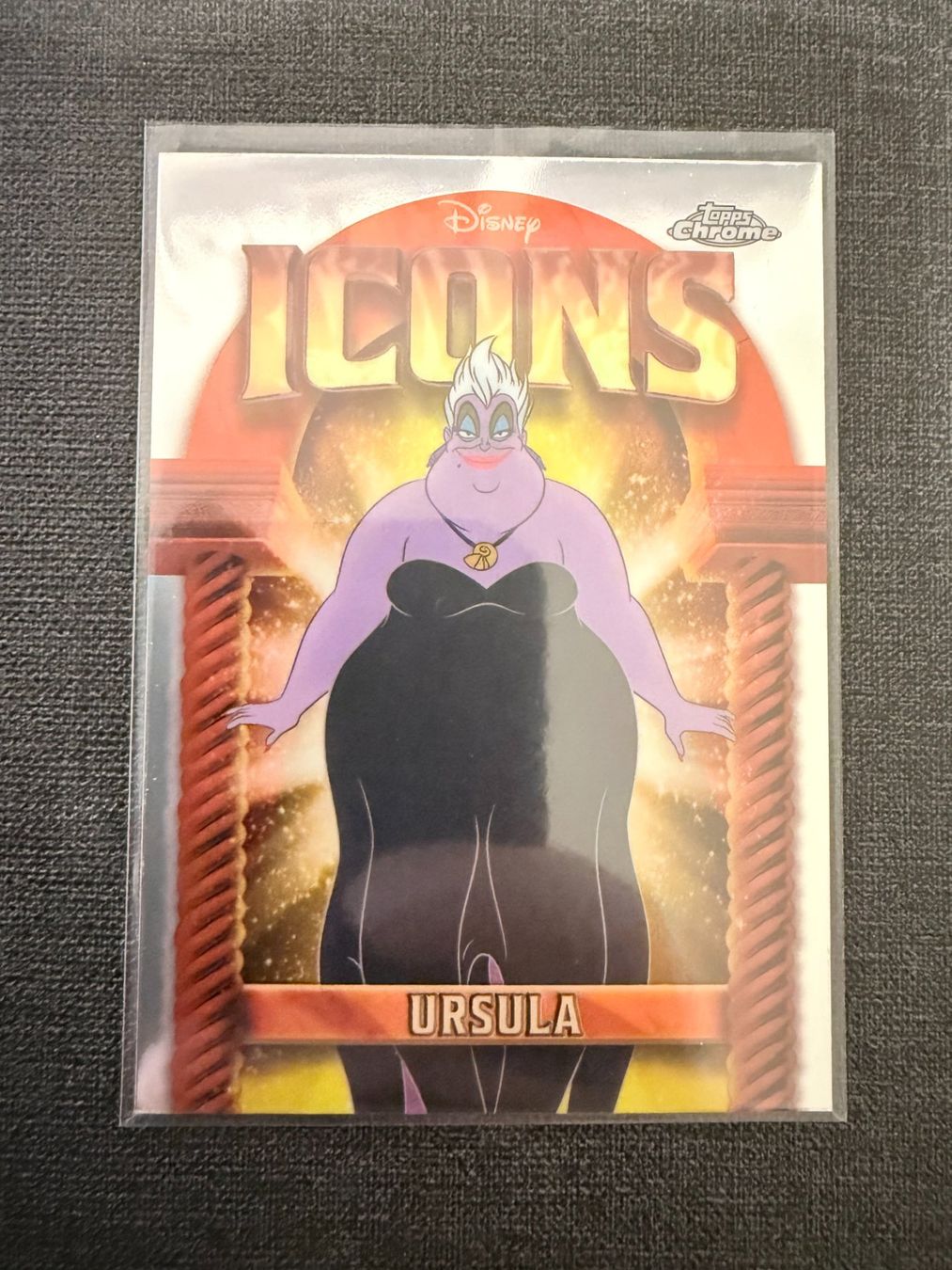 Topps Carte collezionabili: Topps Disney Ursula – Usato da Burgdorf venduto da Sports_Cards_3400