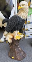 Adler Figur auf Baumstamm 105 cm Dekoration Neu