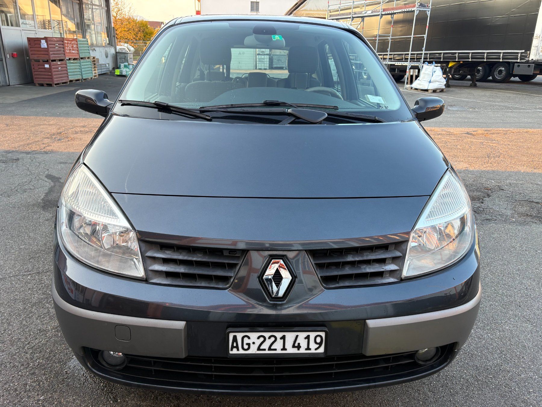 Renault Autos: Renault Scenic – Gebraucht aus Oftringen von inf_nfh7 2