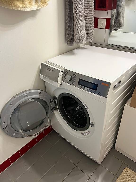 Lavatrici: Waschmaschine Novamatic WA 1668  – Usato da Uitikon Waldegg venduto da ongoof 1