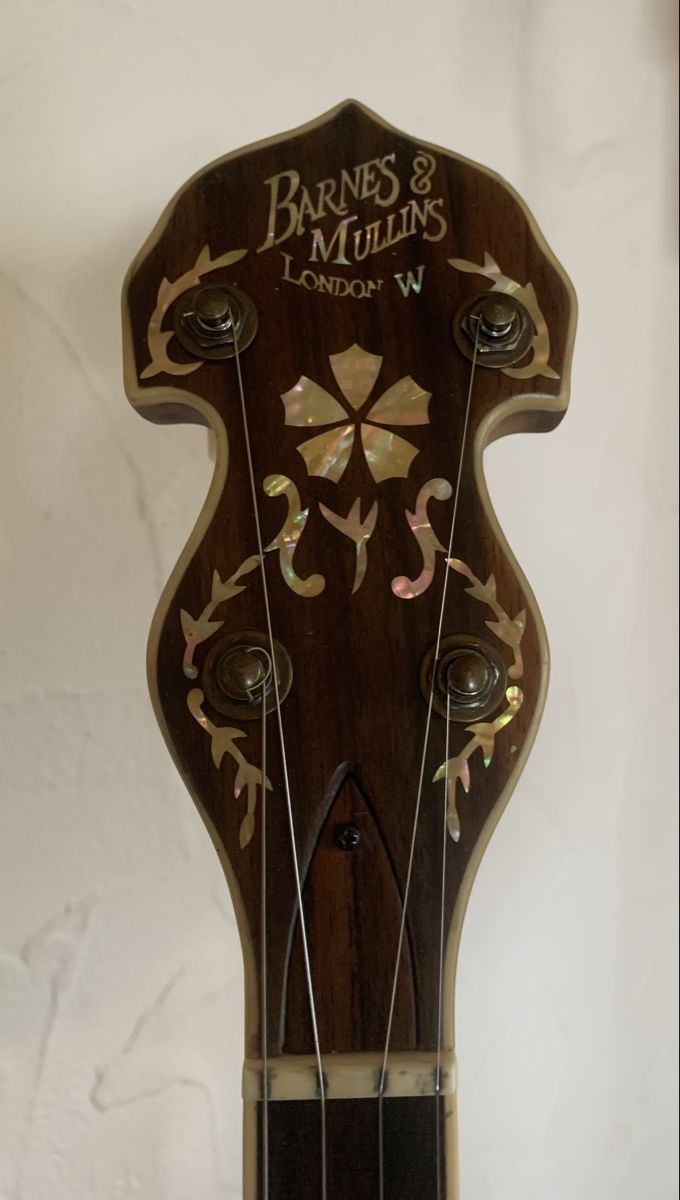 Strumenti musicali: 5 String Bluegrass Banjo Barnes & Mullins Troubadour – Usato da Auenstein venduto da Stevezee 8