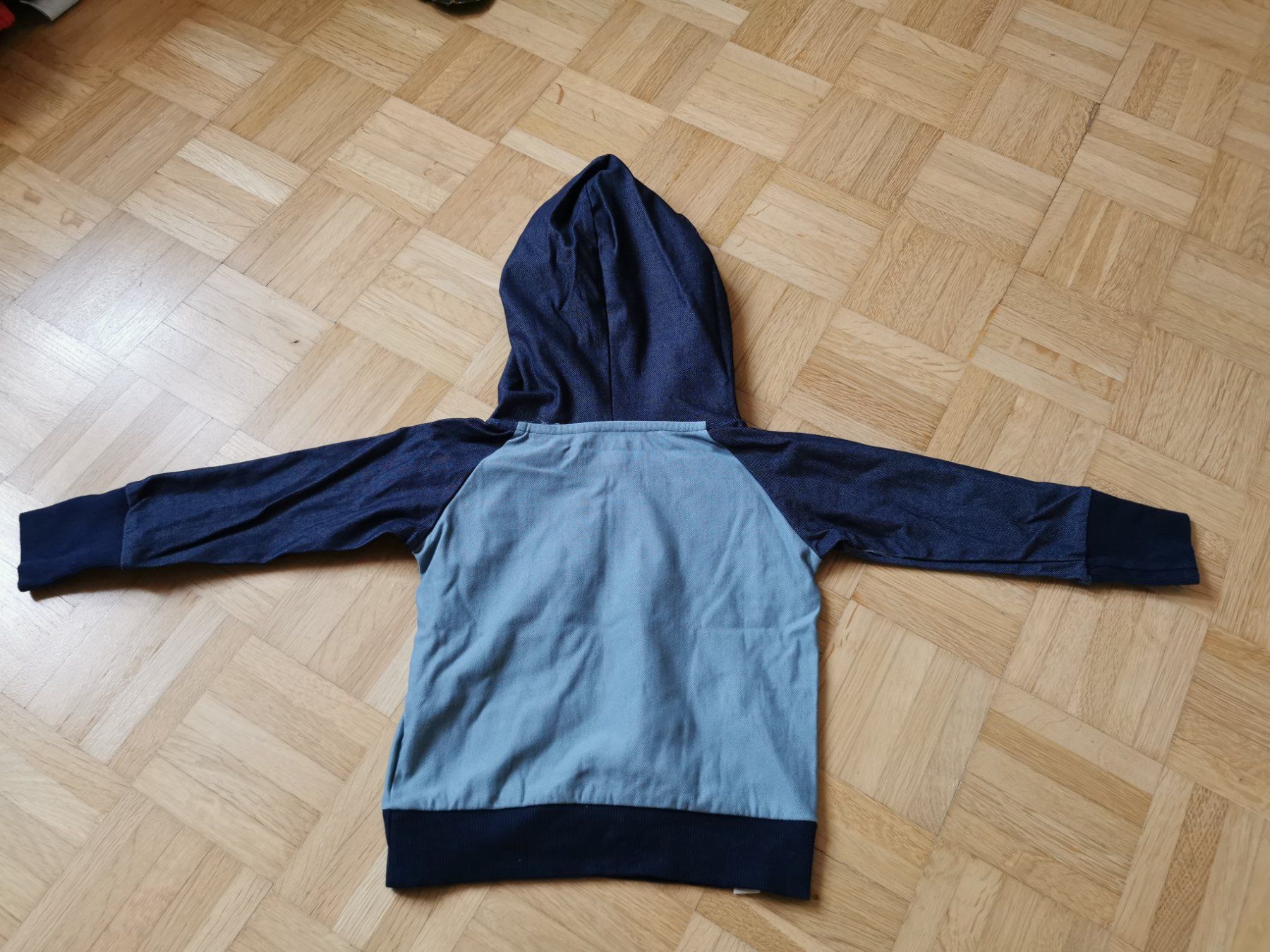 Pullover & Sweatshirts: Hoodie Alba Gr. 92 – Gebraucht aus Stäfa von flamingo_17 5