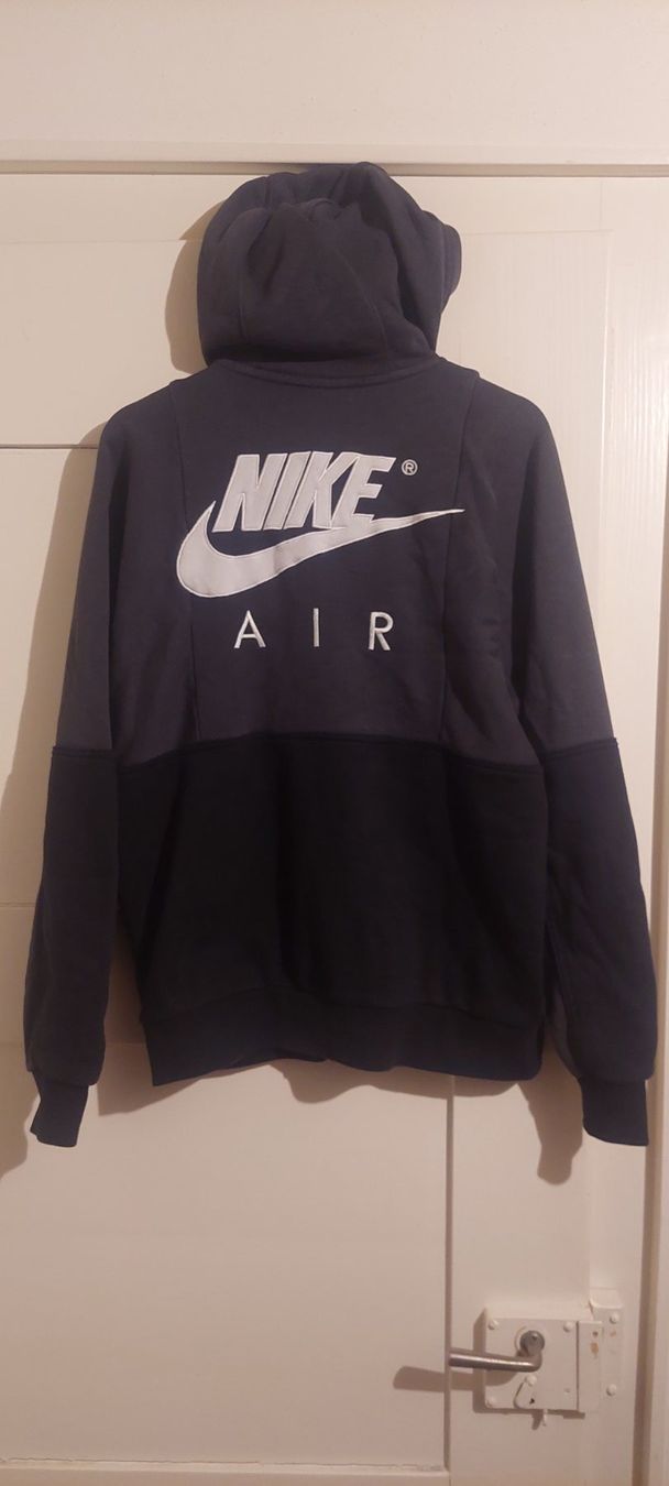 Nike Pullover & Sweatshirts: Nike Sweatjacke/Hoodie Gr M – Gebraucht aus Root von Simon-87 2