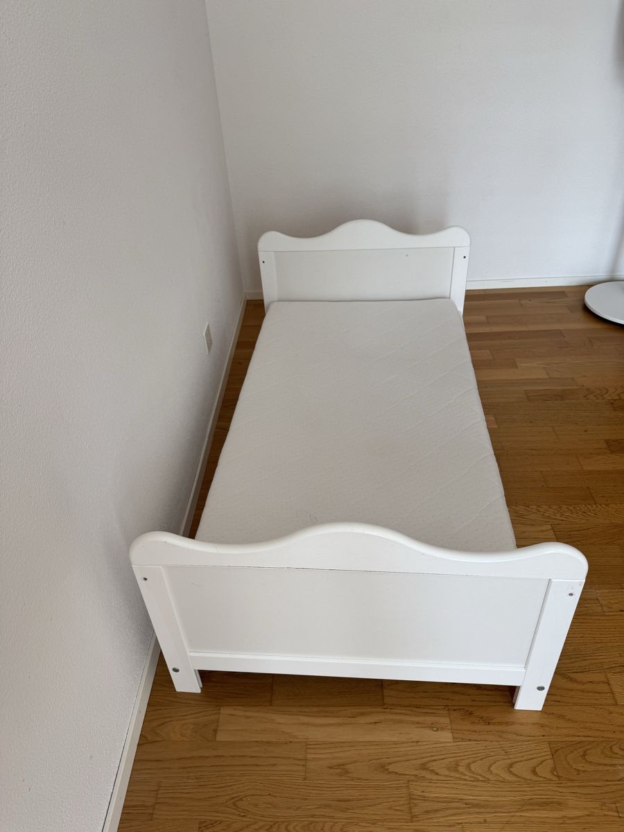 Betten: Kinderbett weiss mit Matratze 70x140 – Gebraucht aus Bern von Felipe1ch