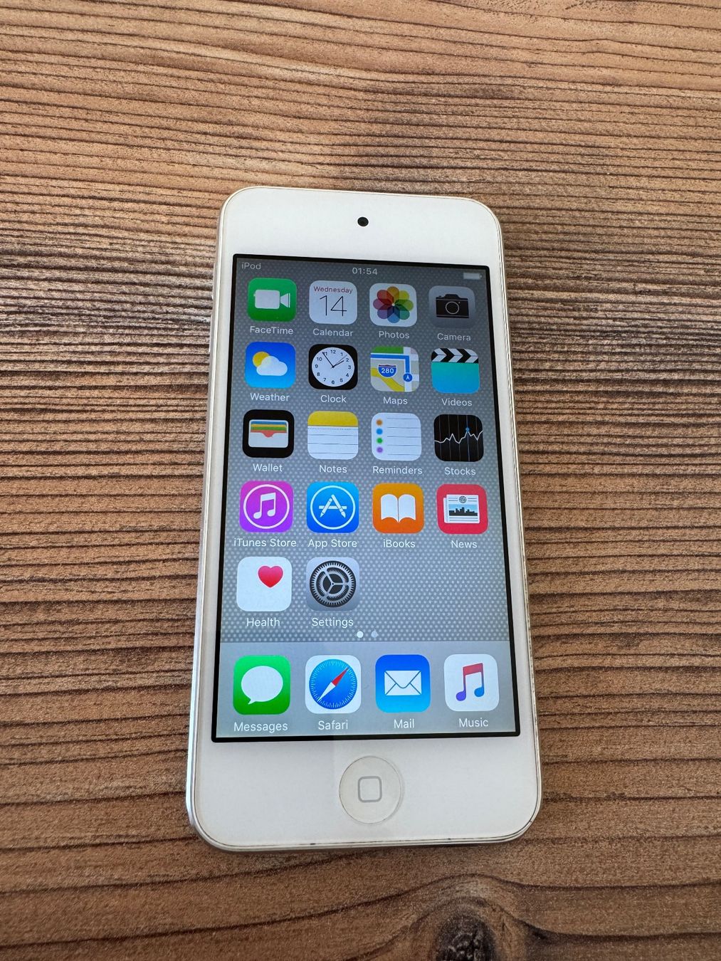 Apple Lettore multimediale portatile: iPod Touch 5th gen – Usato da Zollikofen venduto da lagavulin03