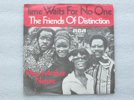 Vinyl Single   THE FRIENDS OF DISTINCTION