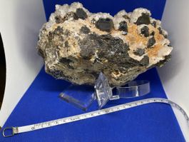 XXL Mineralstufe – schwarzer Turmalin/Schörl mit Quarz 3,2km
