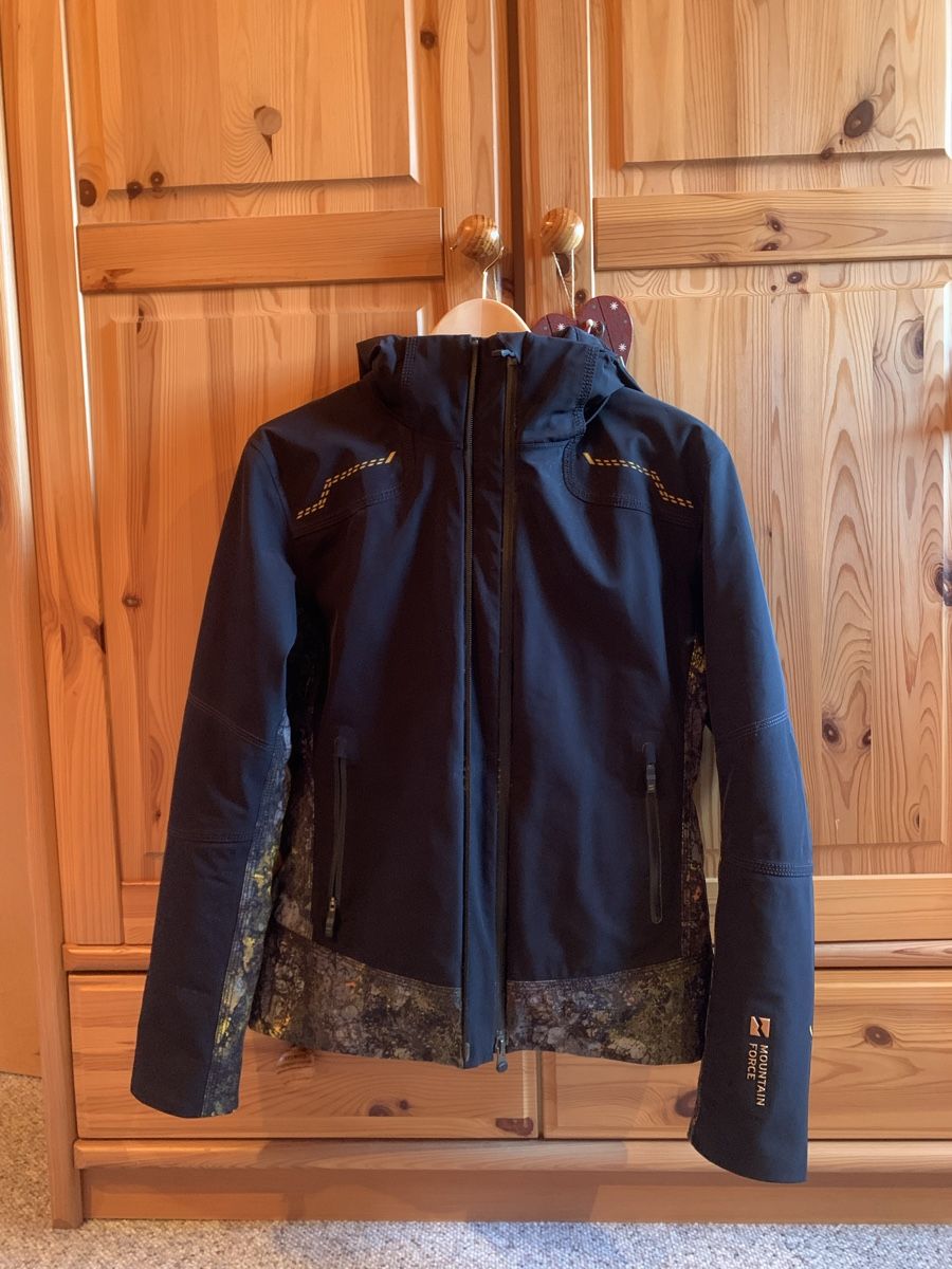 Mountain Force Completi & Tailleur: Skianzug Mountain Force – Usato da Baden venduto da Esmipesmi
