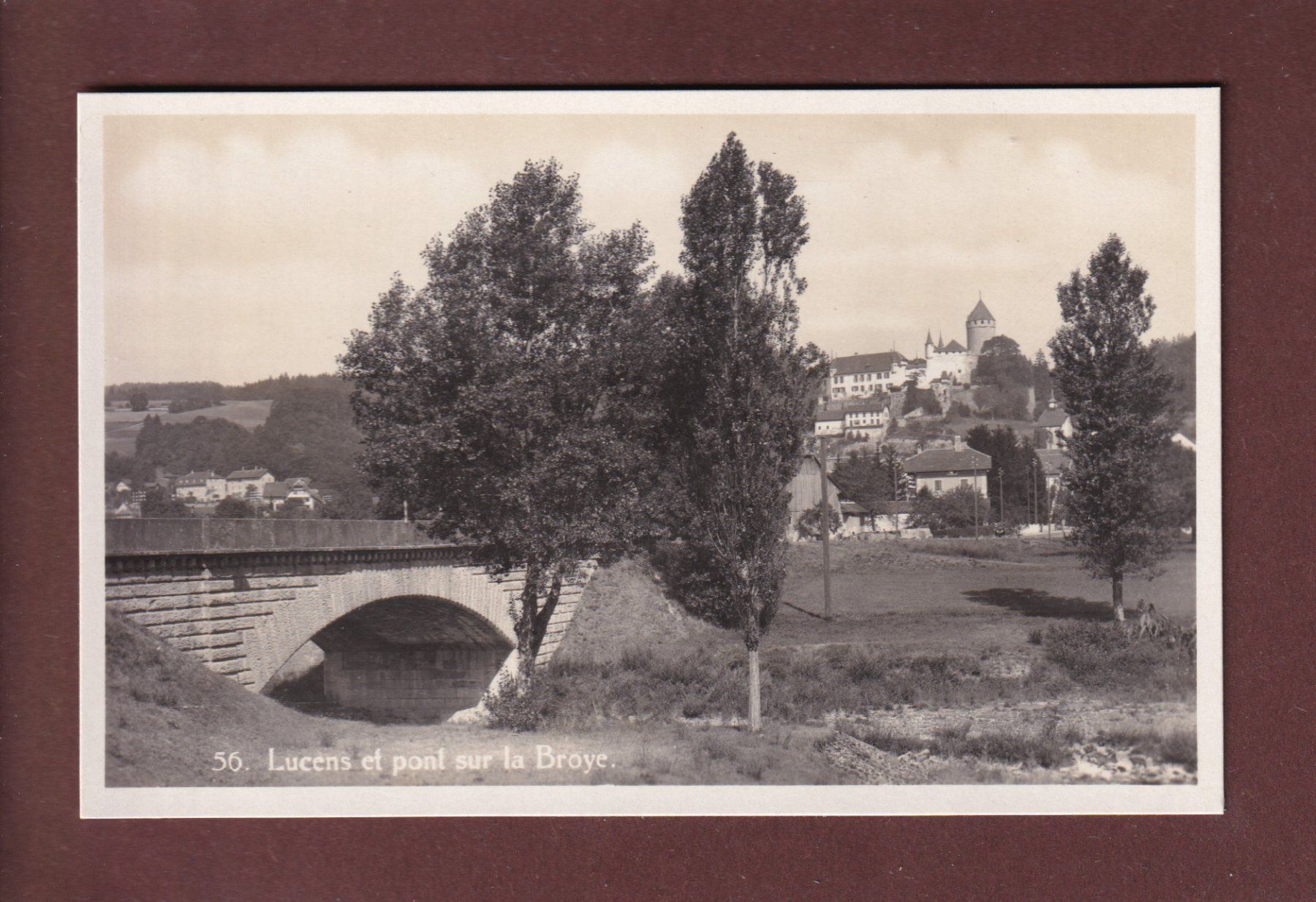 Cartoline postali: LUCENS - Pont sur la Broye – Usato da Pully venduto da nicecards
