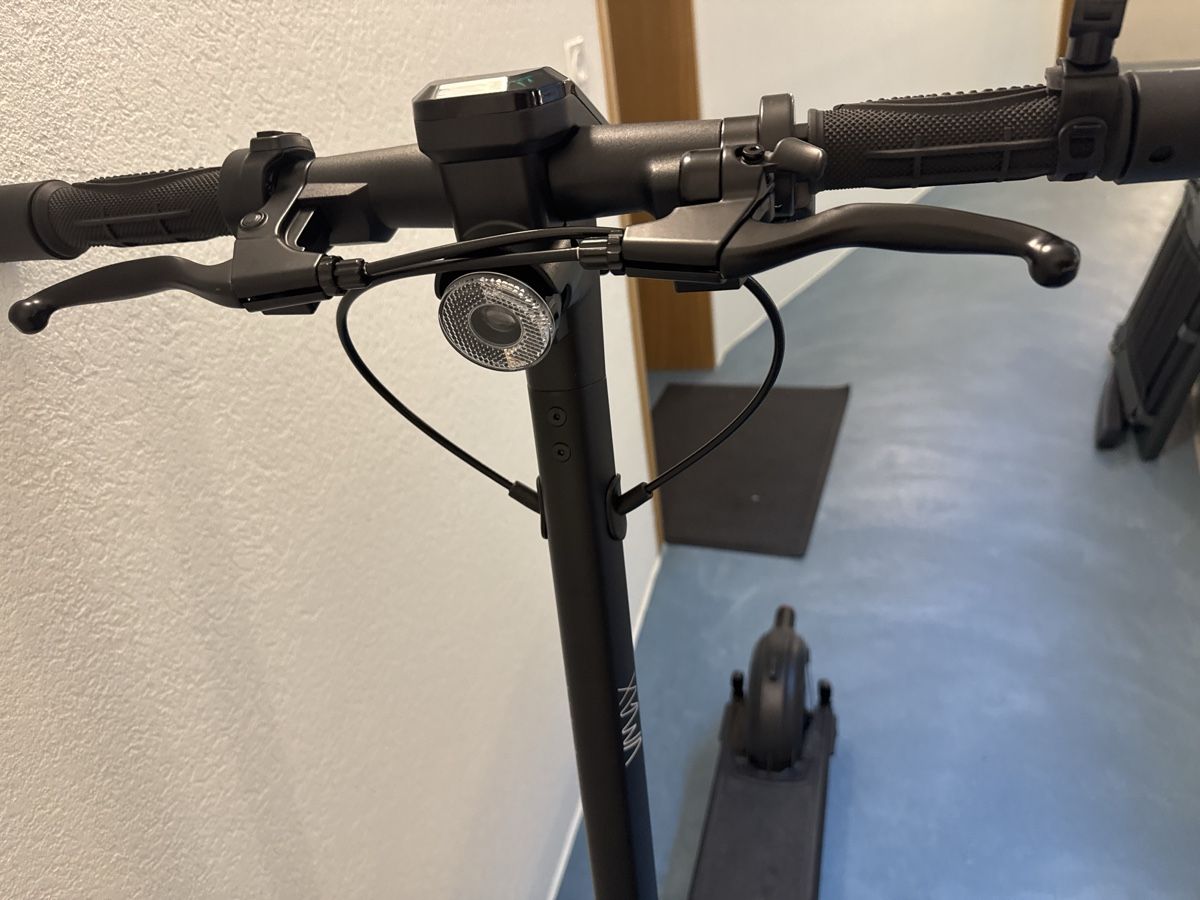 Scooter: VMAX VX2 ST E-Scooter electric scooter, black, 500W – Usato da Bülach venduto da Suters0403 2