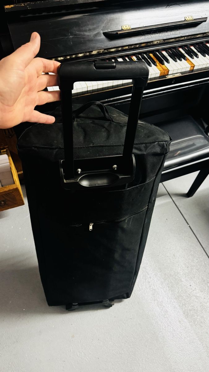 Altro per Eventi aziendali & Feste: Merchandising-Verkaufsstand mobil – Nuovo (secondo la descrizione) da Solothurn venduto da Simuz 3