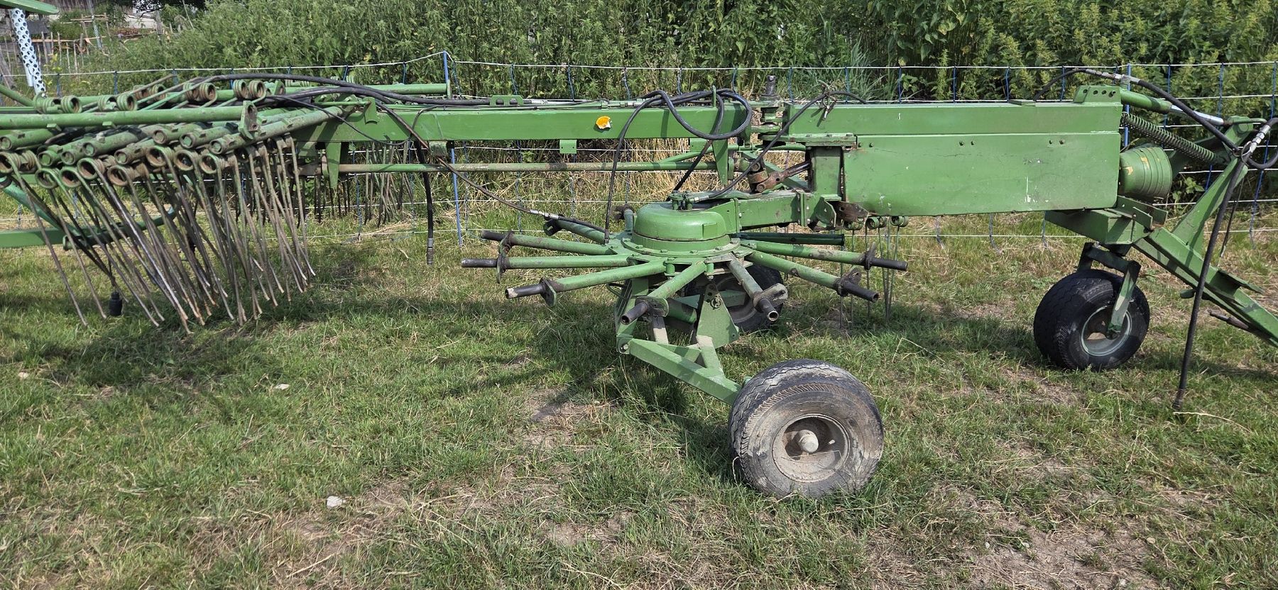 Fauchage: Stoll 1405 S Doppelschwader – Défectueux à Turbenthal par ste_7hr5 1