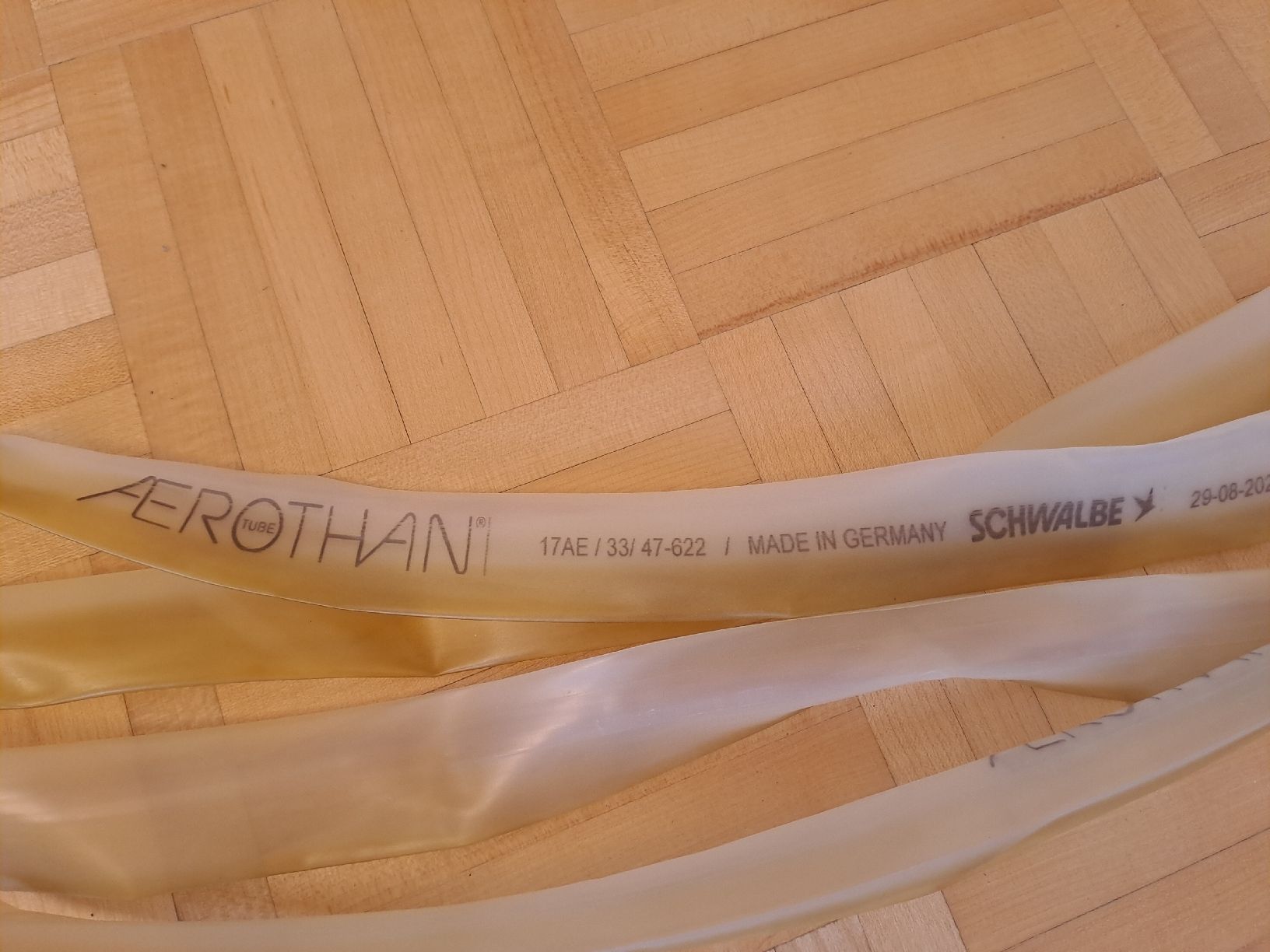 Pezzi di ricambio: 2 Schwalbe G-One Allround + passende Schwalbe Aerothan – Nuovo (secondo la descrizione) da Küssnacht am Rigi venduto da Mucki_90 3