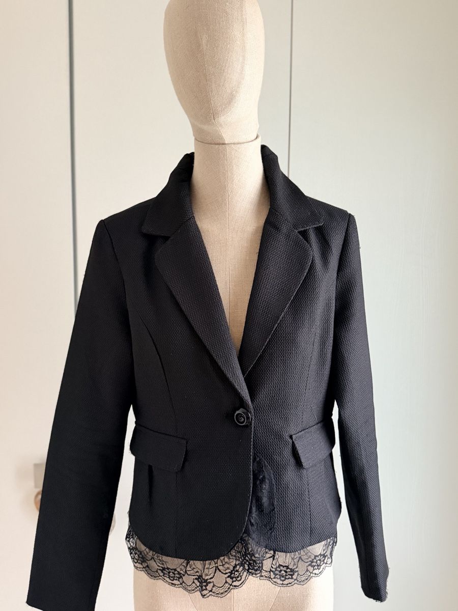 Giacche: Blazer noir taille 40 – Usato da Villars-le-Grand venduto da Eva_1986