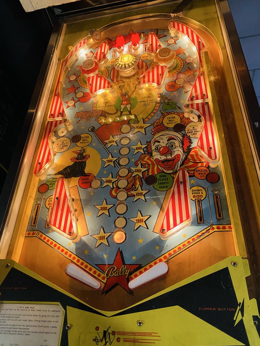 Flipperkästen: Flipperautomat Bally Circus – Gebraucht aus Tafers von  1