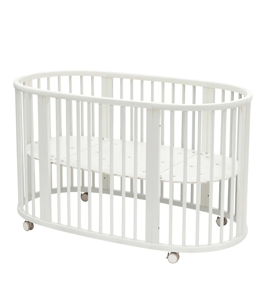 Stokke Betten: Rundes Kinderbett Stokke – Gebraucht aus Glis von lm2612