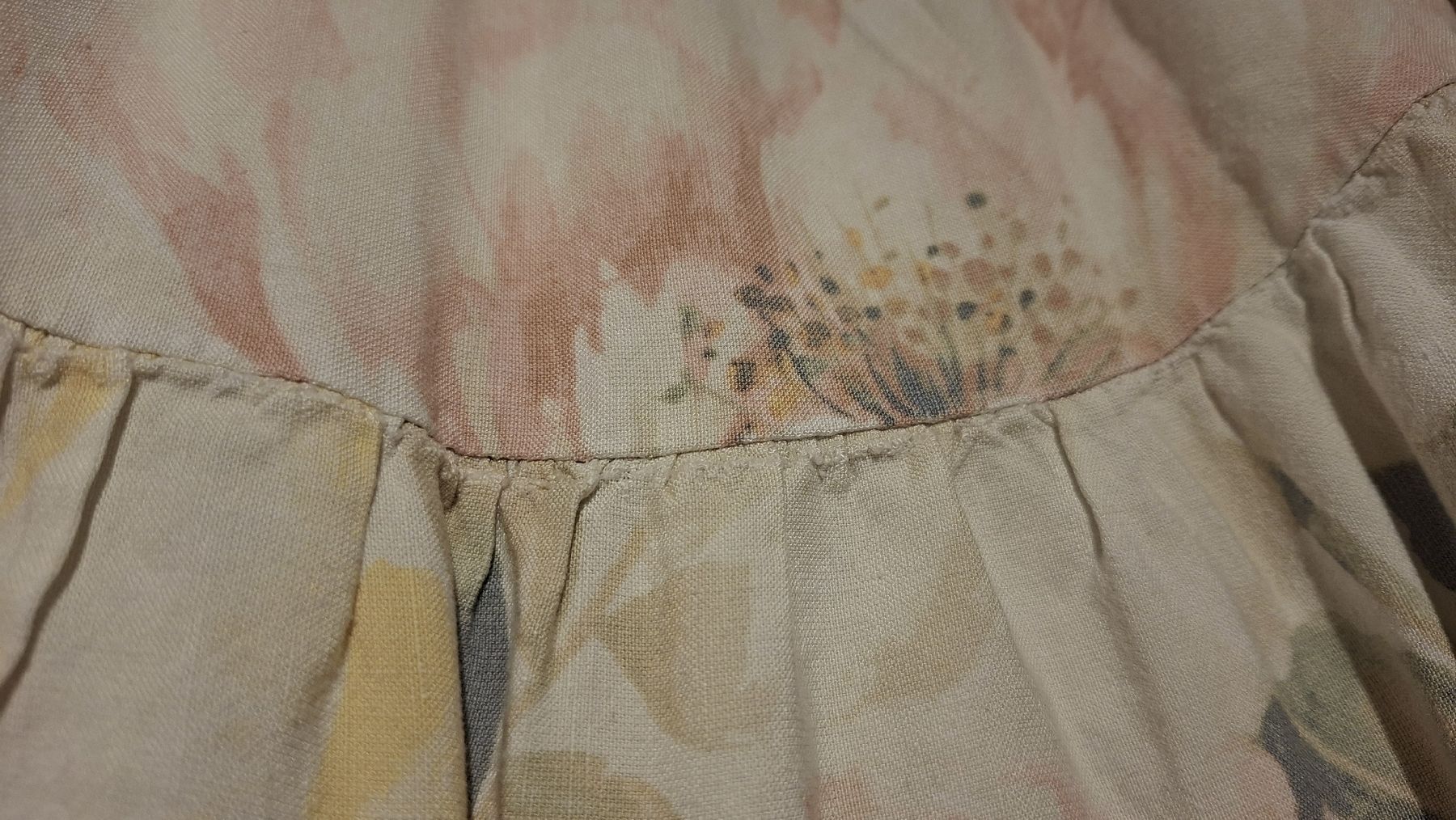 H&M Gonne: Sommerlicher Viskose-Rock – Usato da Oberengstringen venduto da Kimchimon 3