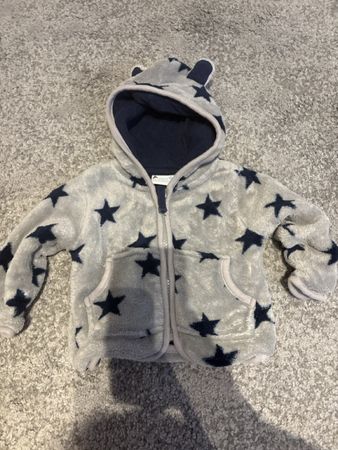 Flauschiges Jäckchen GR 68