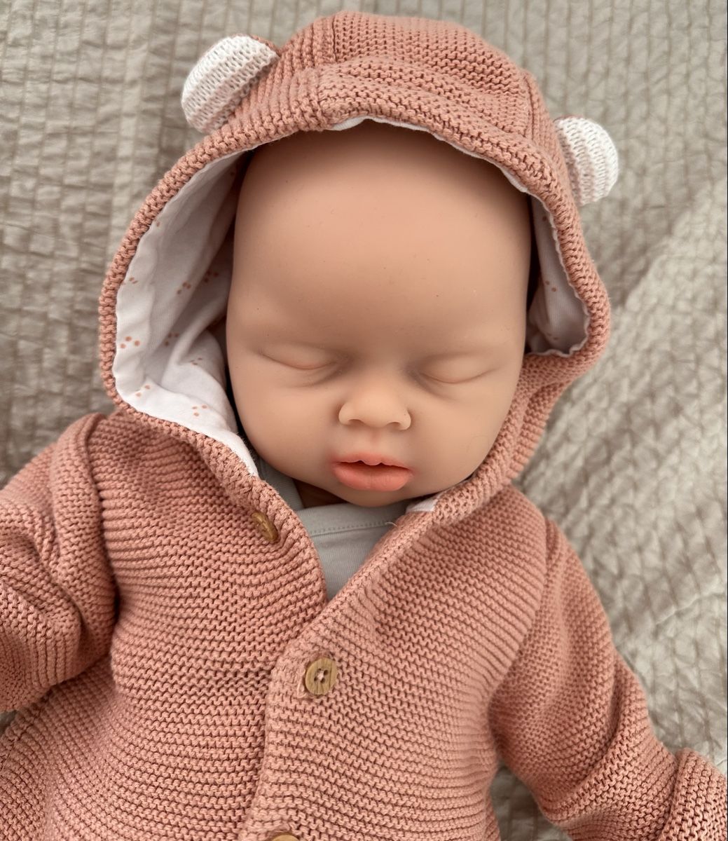 Puppen: Bébé fille silicone plein – Neu (gemäss Beschreibung) aus Lausanne von dri_7sjz 1