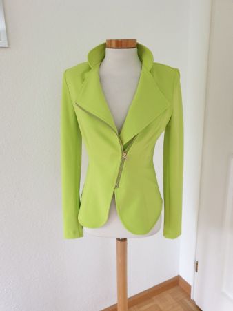 Rinascimento Jacke Gr. XS Sommerfarbe NEU