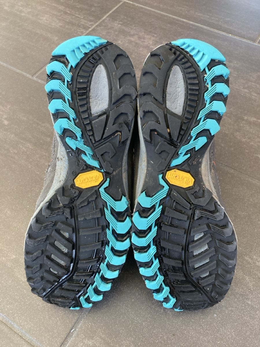 Mammut Damenschuhe: Wanderschuhe – Gebraucht aus Aarwangen von Milan300 1