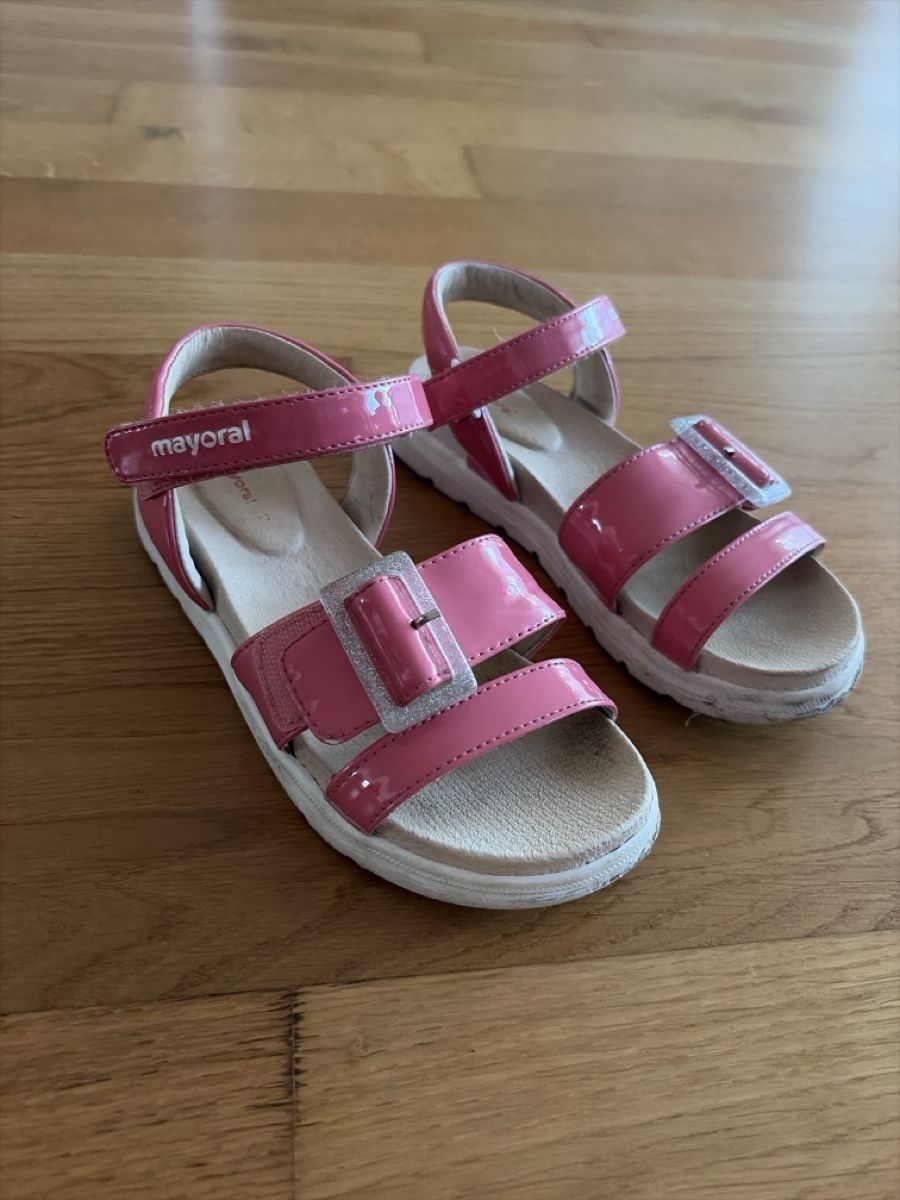Mayoral Chaussures filles: Mayoral gr.33 – D'occasion à Andhausen par bgy_y6xl 1