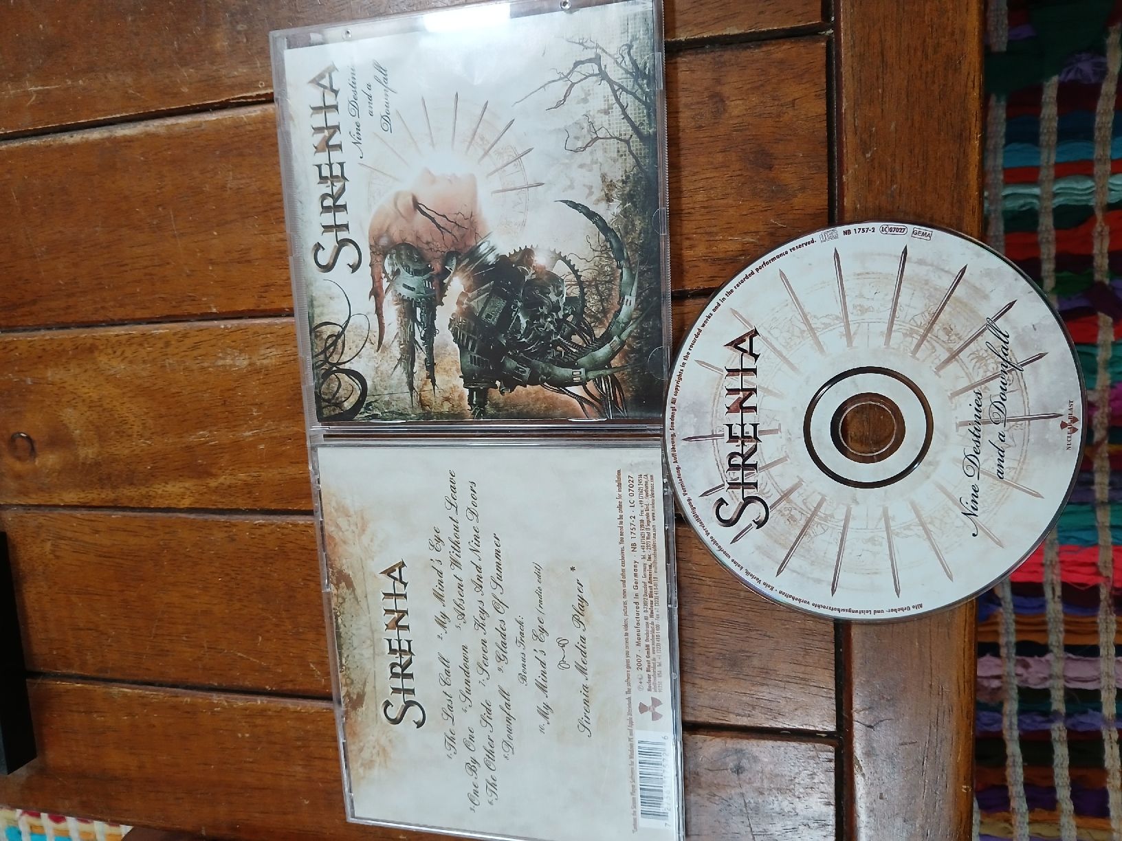 CD: sirenia- nine... – Usato da St-Cergue venduto da VeganWarrior