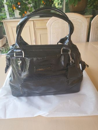 Sac à main Longchamp Noir Verni, comme neuf, chic!