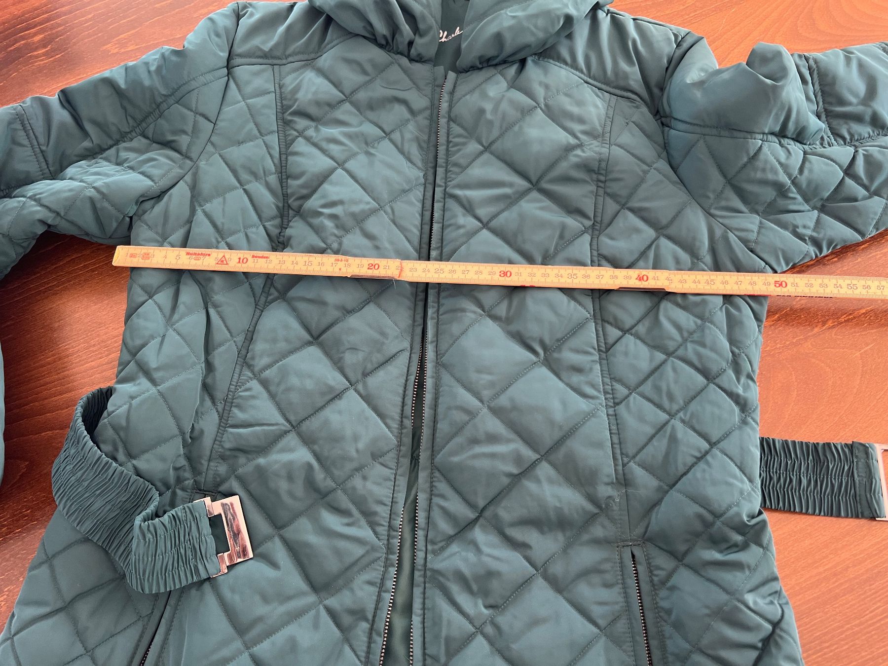 C&A Giacche: Steppjacke Charles Vögele dunkelgrün Grösse 40 PolyDown – Usato da Ebmatingen venduto da Mistelu 3