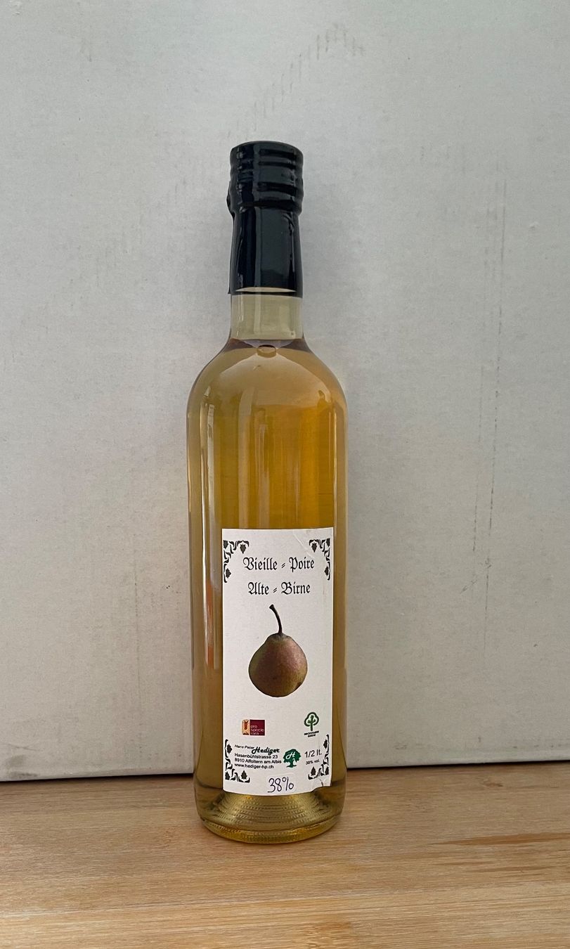 Bevande alcoliche: Birnenschnaps Alte Birne 0,5l , 38% – Nuovo e nell'imballaggio originale da Basel venduto da Seifehuesli 1
