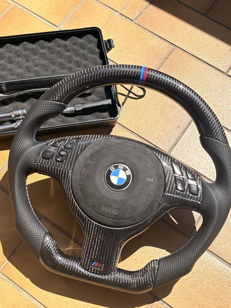 BMW Tutti pezzi di ricambio auto: BMW E46 Carbon Lenkrad  – Nuovo (secondo la descrizione) da Pieterlen venduto da cri_222x 1