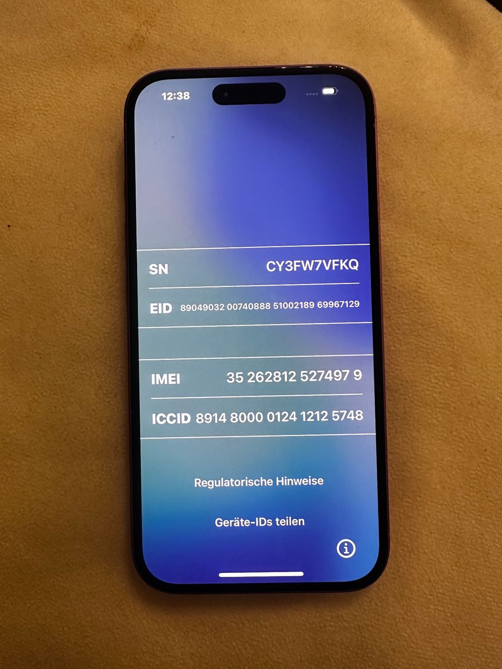 Apple Portables: APPLE IPhone 16 iCloud gesperrt. – Défectueux à Zürich par fer_mhr9 3