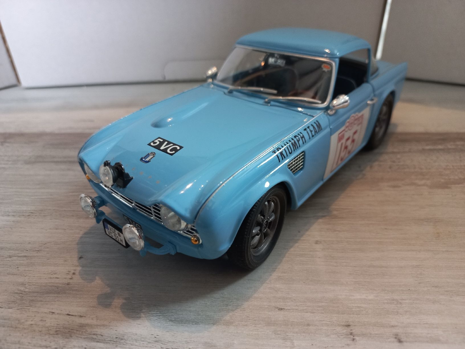 Triumph Modellini d'auto: Triumph TR4 Rally 1/18 Jadi – Usato da Attalens venduto da remy_s00 1