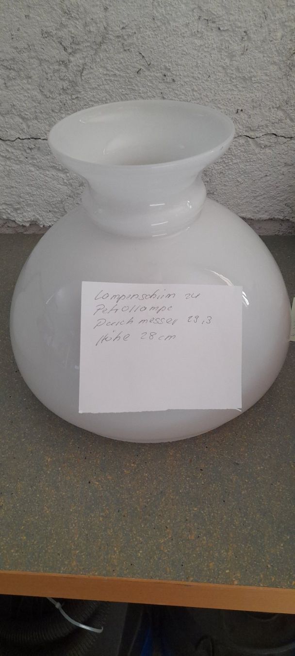 Lampenschirme: Lampenschirm zu Petrollampe höhe 28cm – Gebraucht aus Stetten AG von 19487777