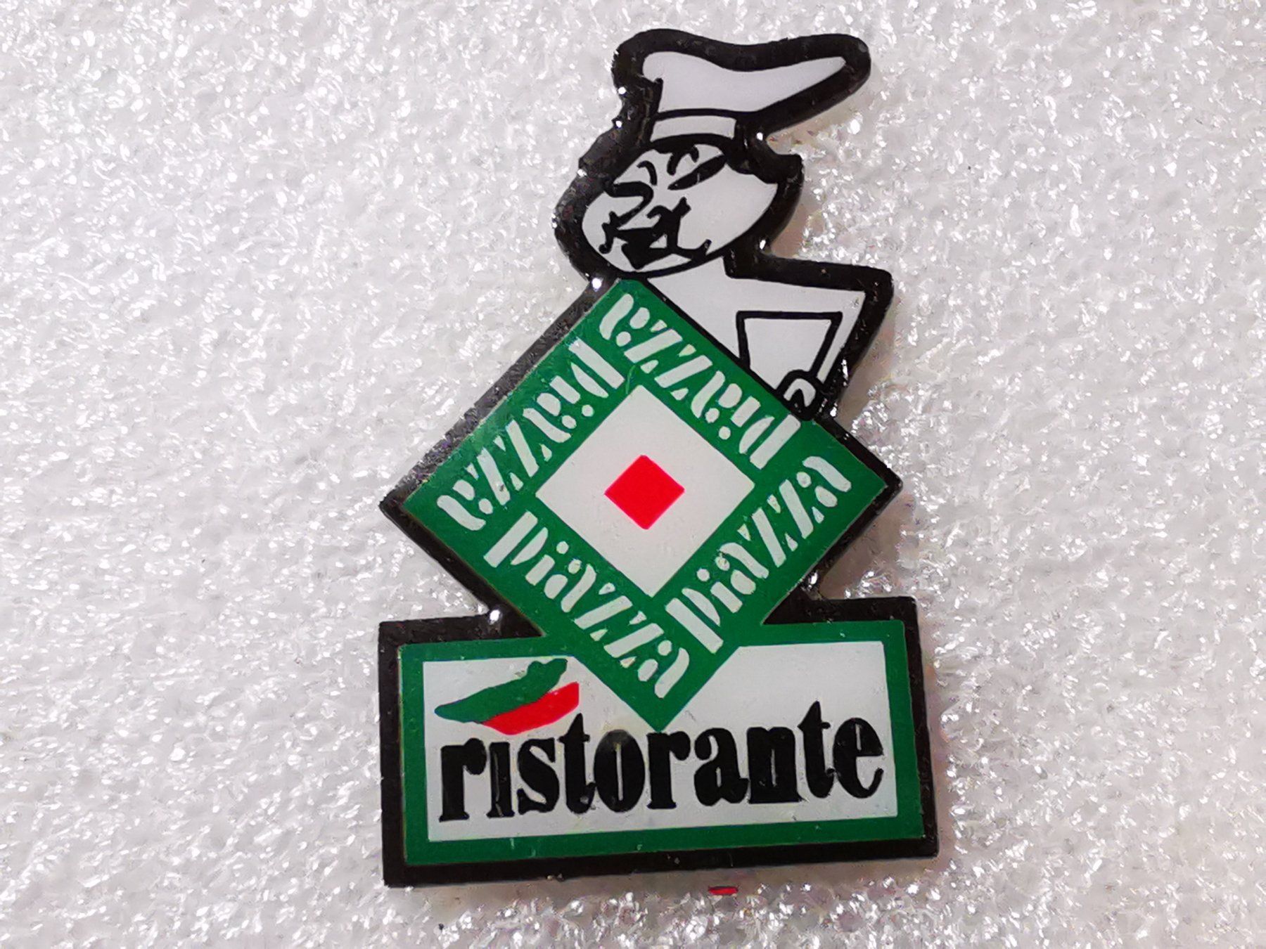 Placchette & Badge: Ansteckpin 135: Ristorante – Usato da Oppligen venduto da Pin-Fall-Shop