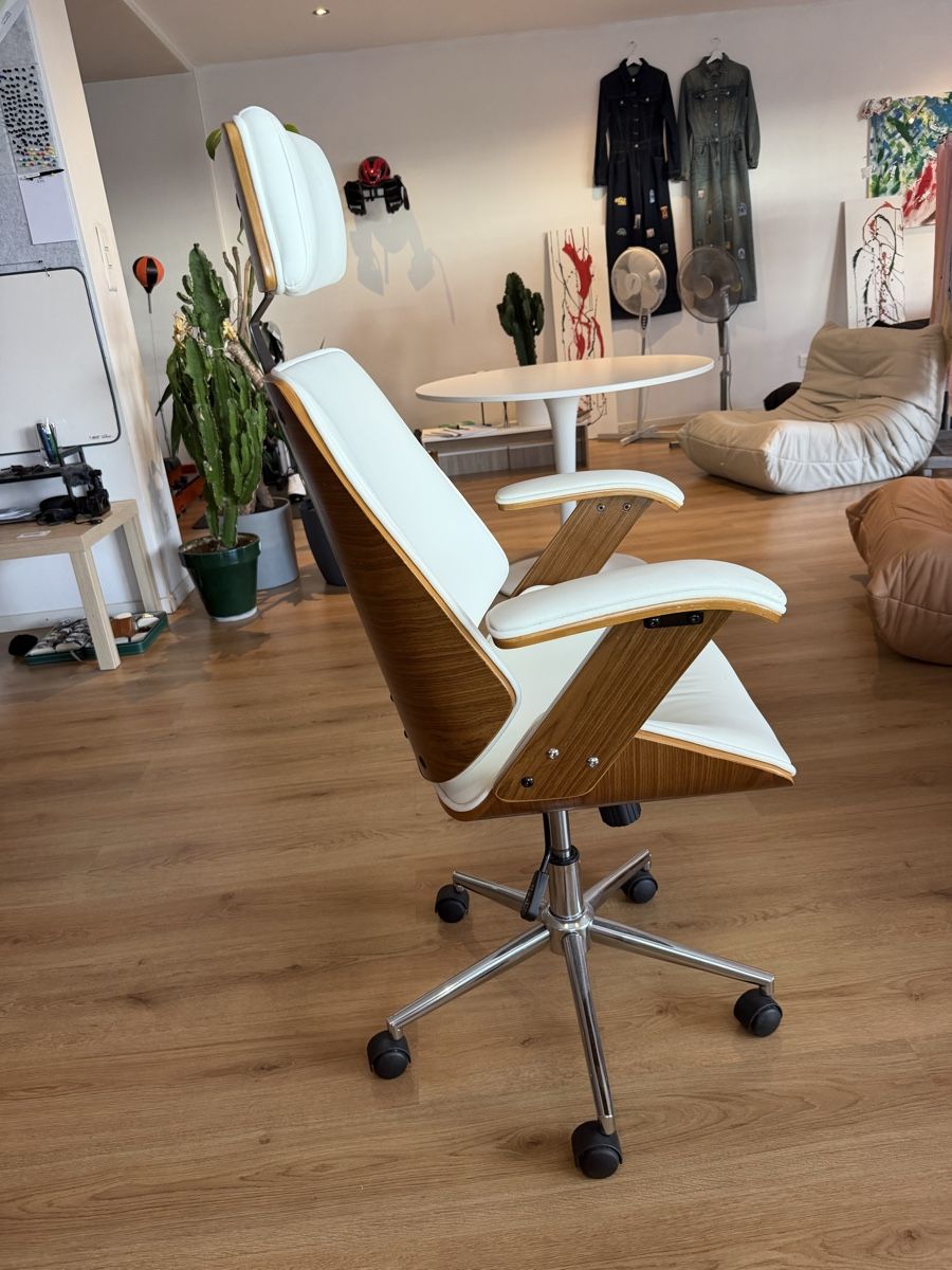 Stühle: Desk Wood chair – Neu (gemäss Beschreibung) aus Lausanne von yan_6bmg