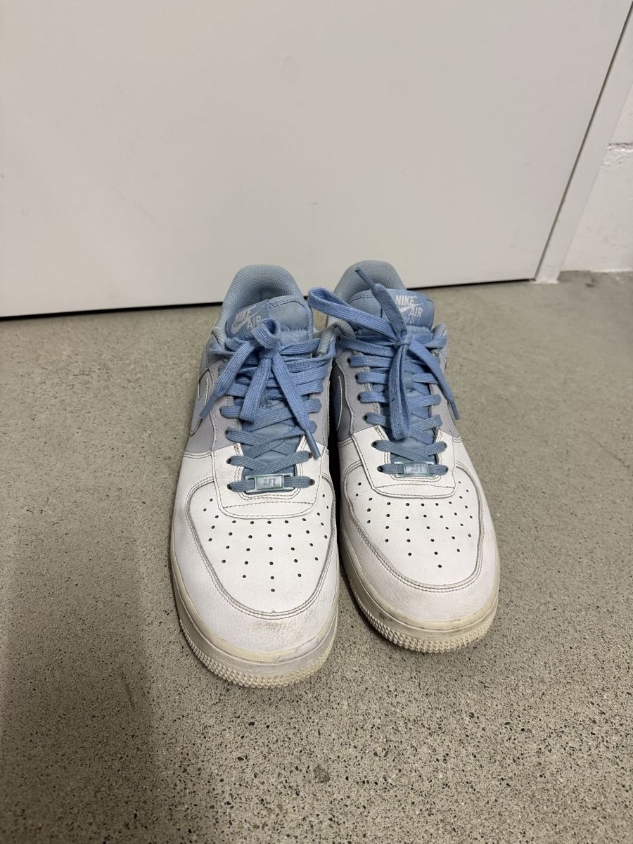 Nike Scarpe da uomo: Nike Air Force 1 07 LV8 Gr. 45 – Usato da Ennetbaden venduto da WatchGuy 5