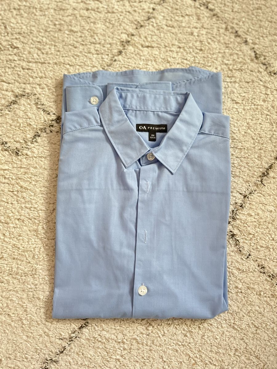 C&A Camicie: Blaues hemd – Nuovo (secondo la descrizione) da Baden venduto da Car_lio09