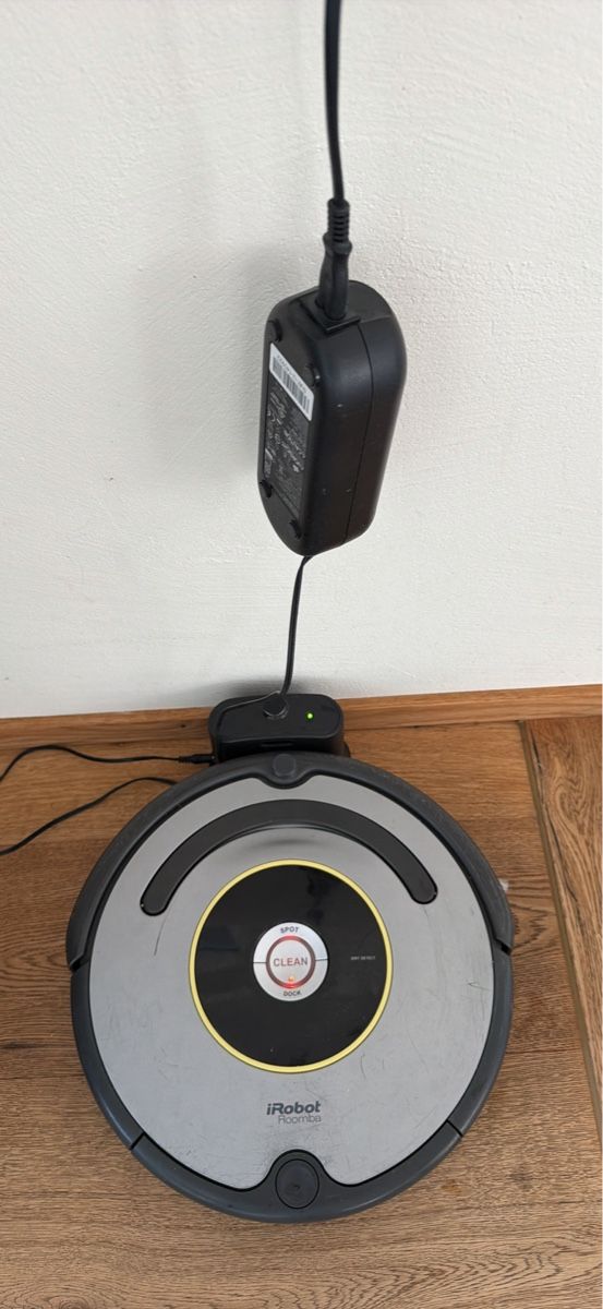 Irobot Aspirateurs & Accessoires: IRobot Staubsauger  – D'occasion à Adligenswil par goverla11 3