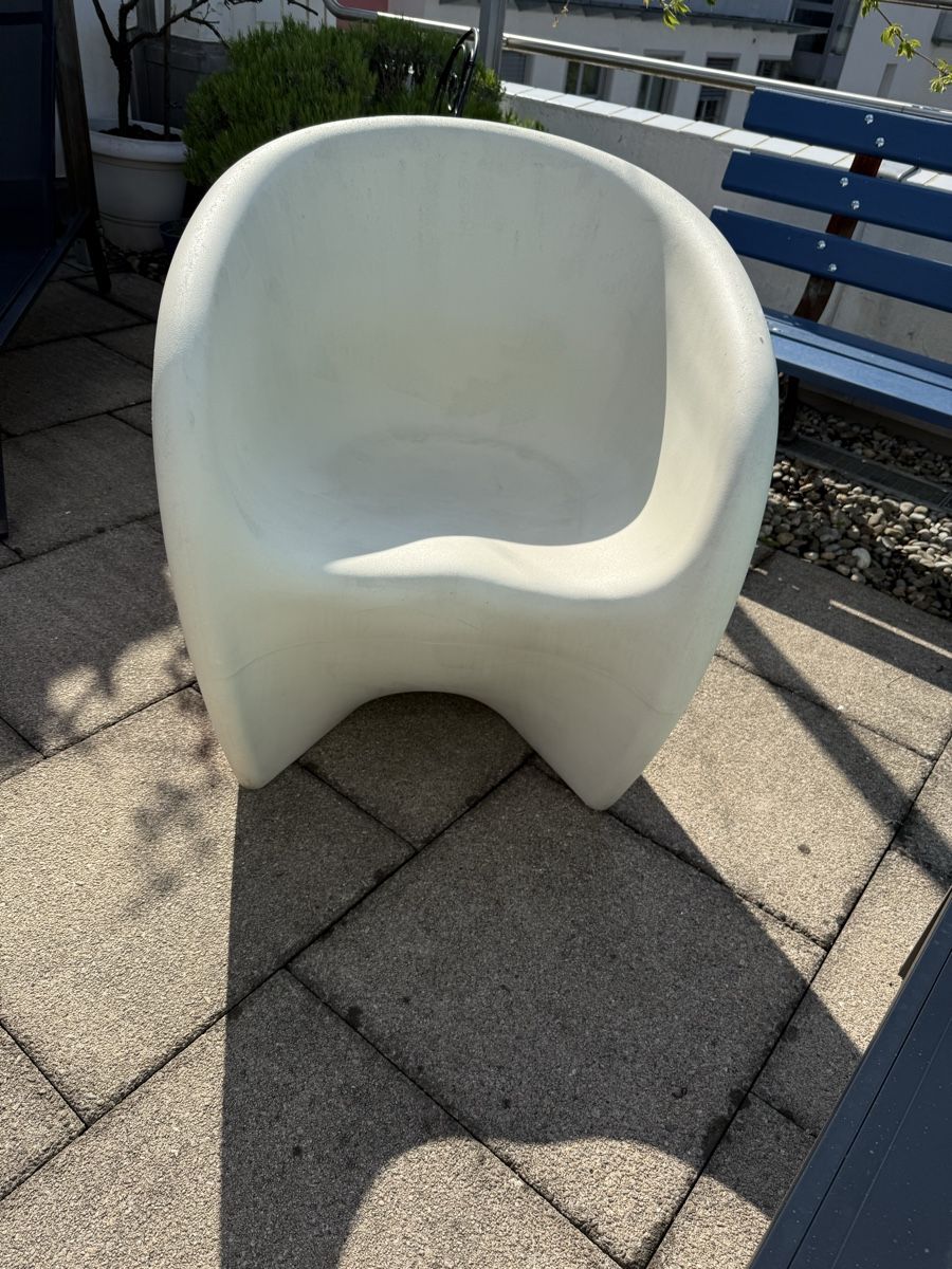 Poltrone: Ron Arad Sessel MT1 – Usato da Zürich venduto da Sptiri 2