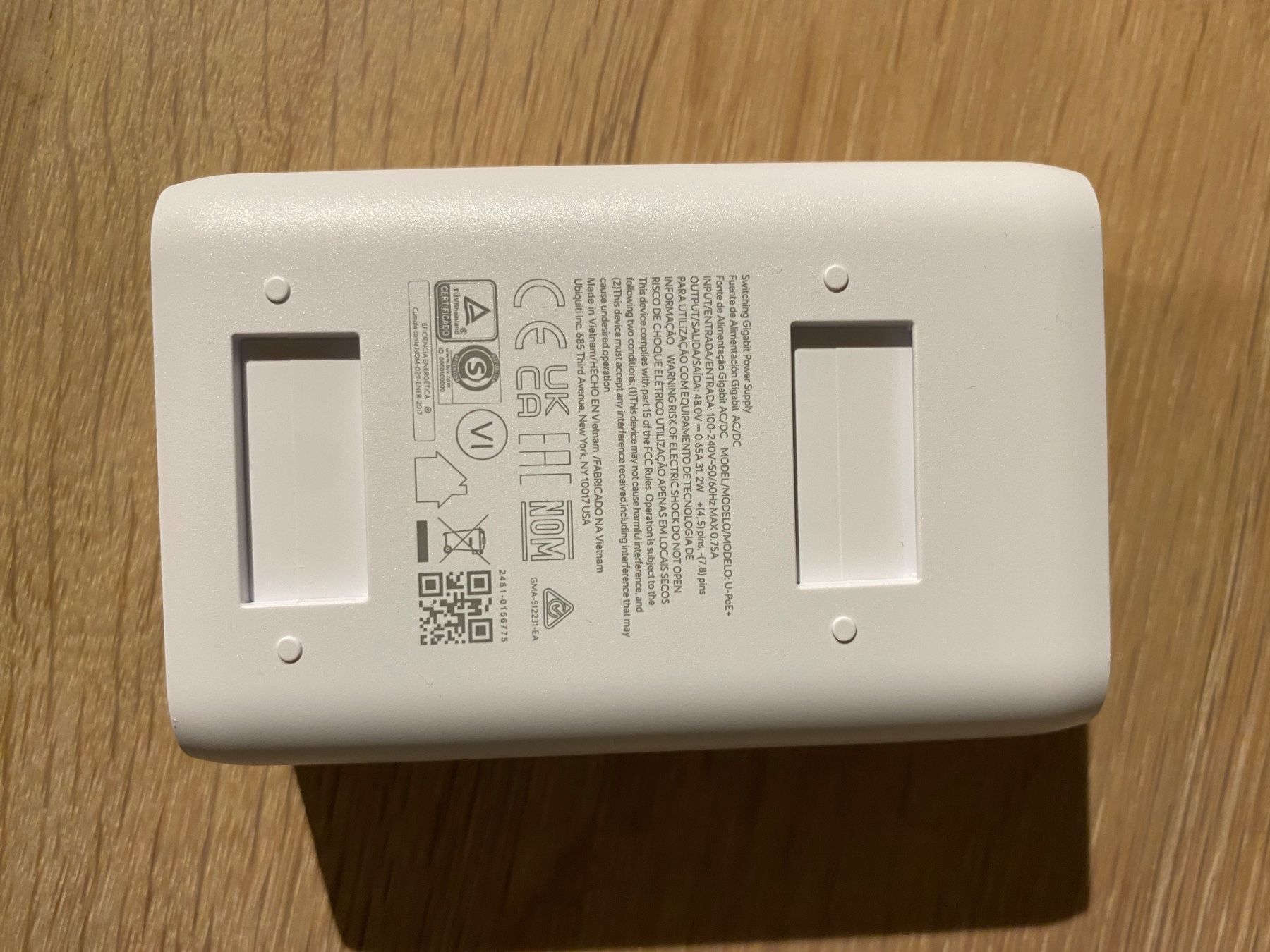 Ubiquiti Unità & Adattatore: Unifi PoE+ Injector – Nuovo (secondo la descrizione) da Zug venduto da 7kpl_mas 1