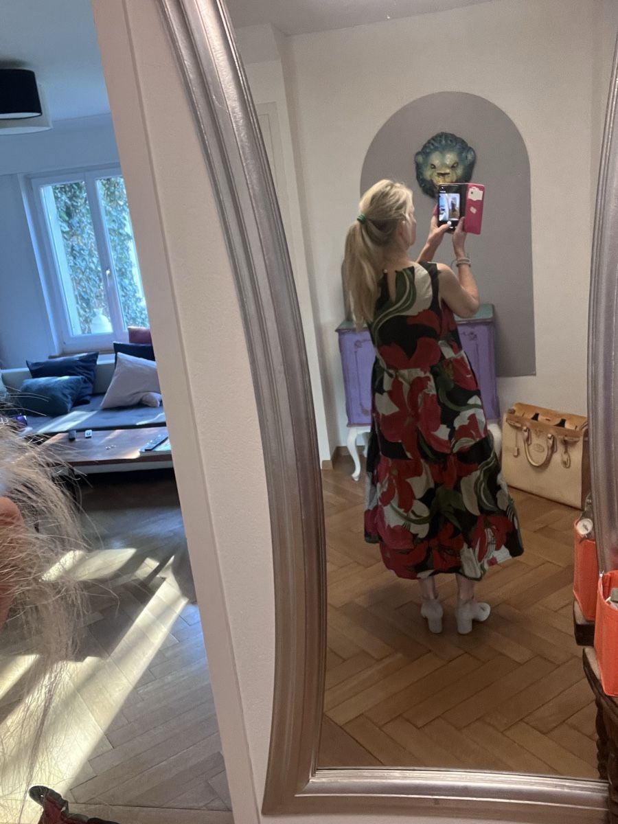 Vestiti: Sommerliches Maxikleid mit Blumenmuster, Grösse M – Nuovo (secondo la descrizione) da Burgdorf venduto da puppennetz 5