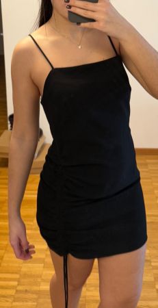 ROBE COURTE DRAPÉE ZARA, taille M