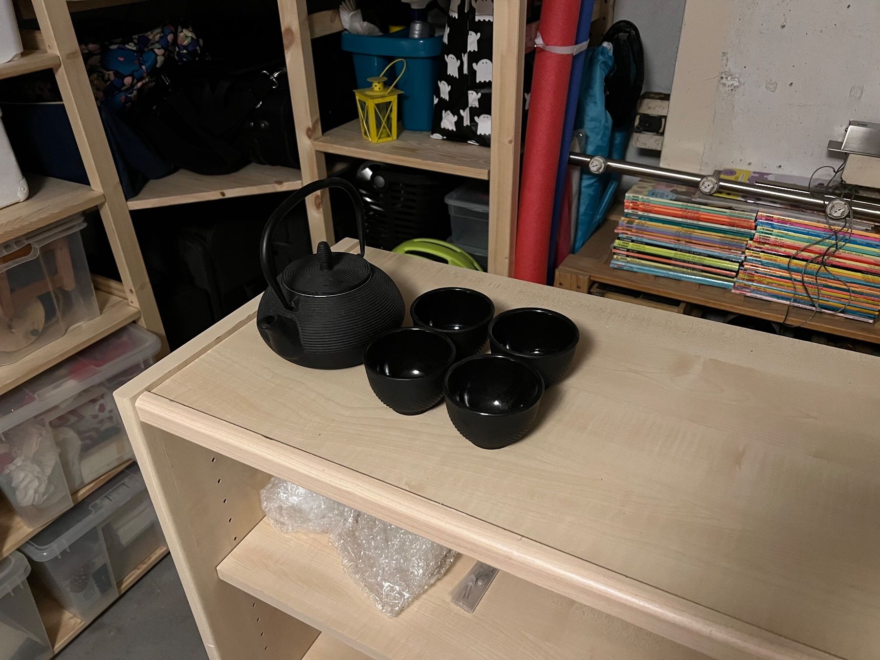 Teekannen: Schönes Tee-Set aus Gusseisen – Gebraucht aus Bergdietikon von clement_mika 1