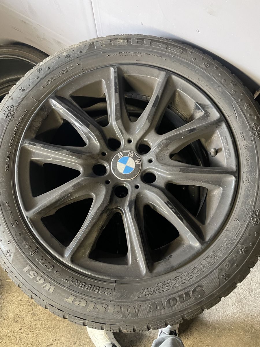 Pneumatici & Ruote complete: Bmw Winter Komplettradsatz – Usato da Uster venduto da Flori8610